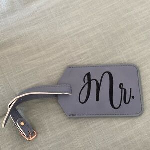 Mr. Luggage tag